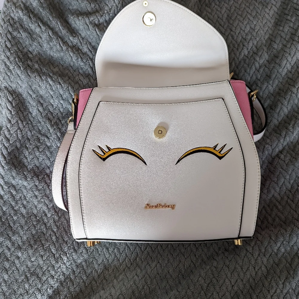 NWOT Shoe Bakery Unicorn Cake Bag - Picture 4 of 7